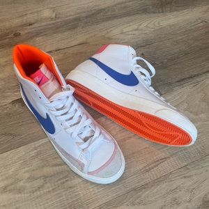 Women’s Nike Hightop Blazer Size 8.5 worn maybe once